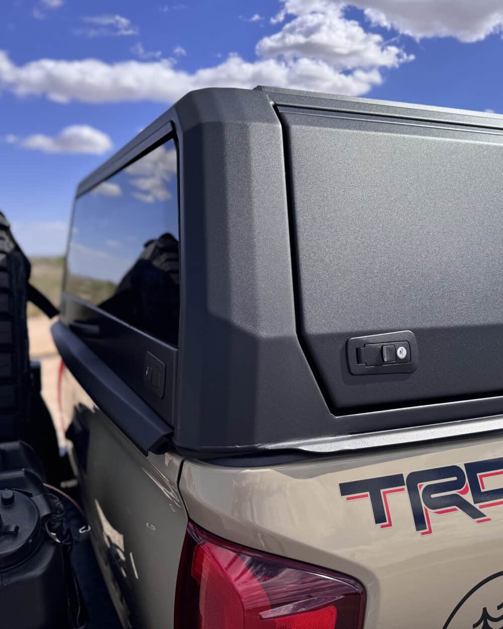 Navigator Canopy – Toyota Tacoma (Gen 3) – 5ft - Image 3